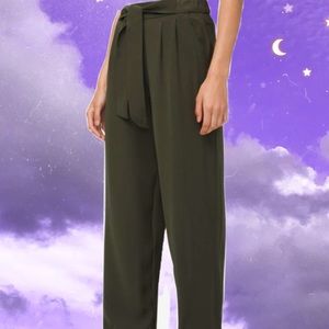 LULULEMON NWT WIDE LEG PANT